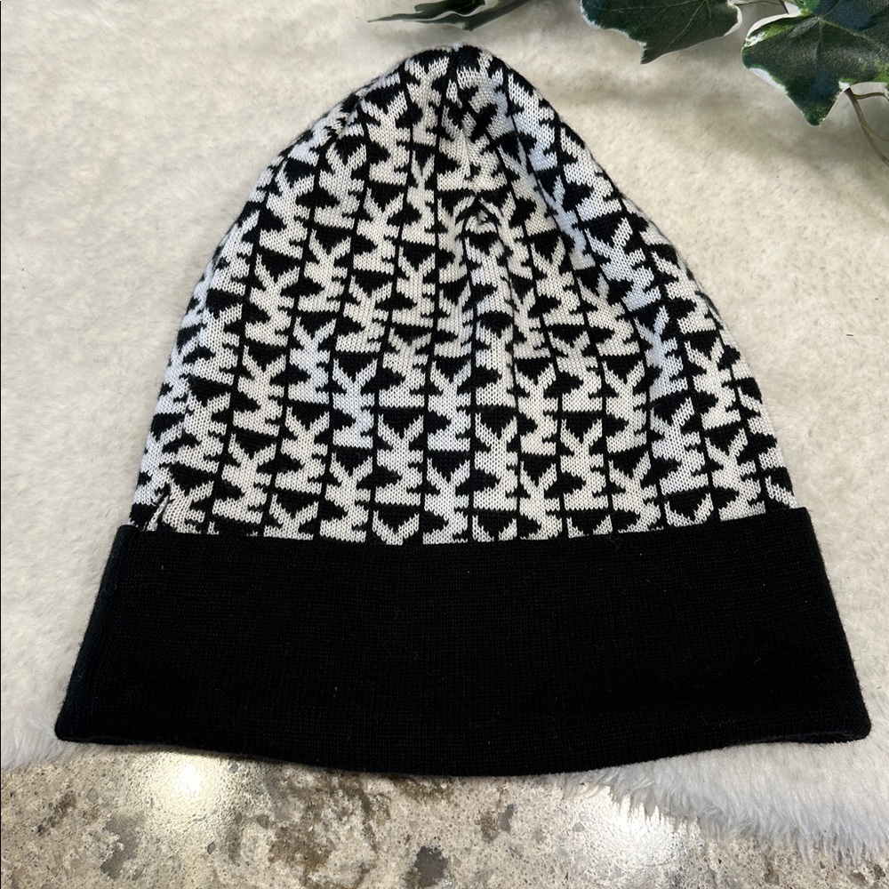 Michael kors hat